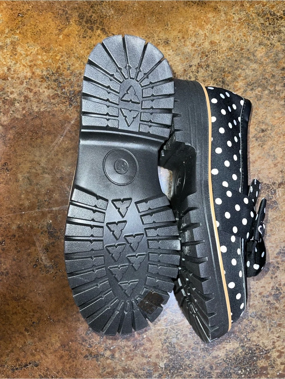 Amazon Black & White Polka Dot Bow Loafers for Kids